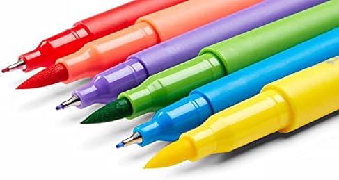 Художествени маркери KINGART™ СТУДИО с две топчета-пискюли и глоба подводкой, определени от 36 уникални цветове