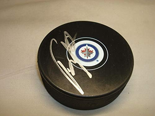 Тайлър Майерс подписа хокей шайба Winnipeg Дюзи с автограф 1E - за Миене на НХЛ с автограф