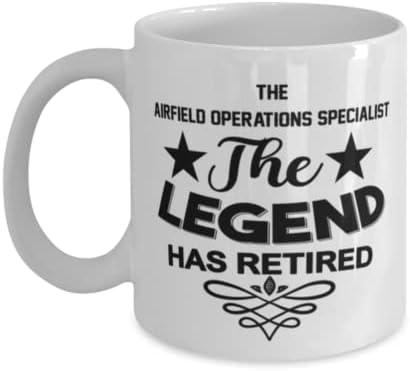 Чаша за Специалист по експлоатация на терминала, е Легенда се пенсионирах, Нови Уникални Идеи за Подаръци за Специалист