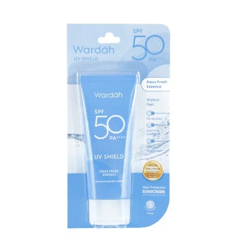 WARDAH UV Shield Aqua Fresh Essence SPF 50 30 мл - 50 пъти по-ефикасно предпазва кожата от ултравиолетовите лъчи А и В, както и изобилието от синя светлина.