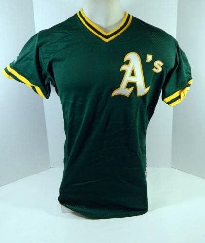 1984-92 Oakland A ' s Athletics #14 В играта е Използвана Зелена риза За тренировка отбивания 210 - В играта се Използват тениски MLB