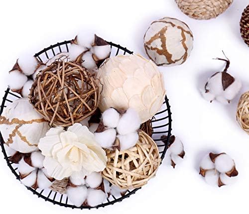 идилично Разнообразни Декоративни Сферични пръчки от естествен плетеного ратан, подходящи за декорация на плота