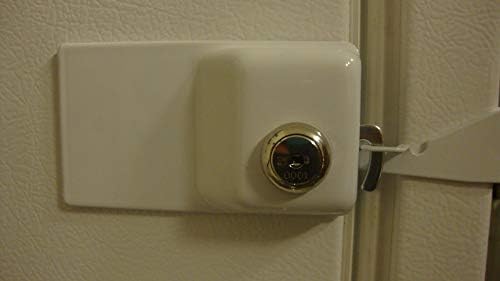 Заключване на хладилник Заключване на вратите на хладилника (бял)