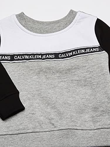 Комплекти панталон за малки момчета на Calvin Klein от 2 теми