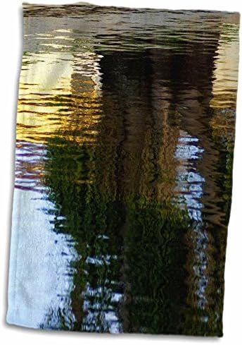 3dRose Florene Воден пейзаж - Зелено-Кафяво-Жълто Отражение на Дланта вода - Кърпи (twl-35430-1)
